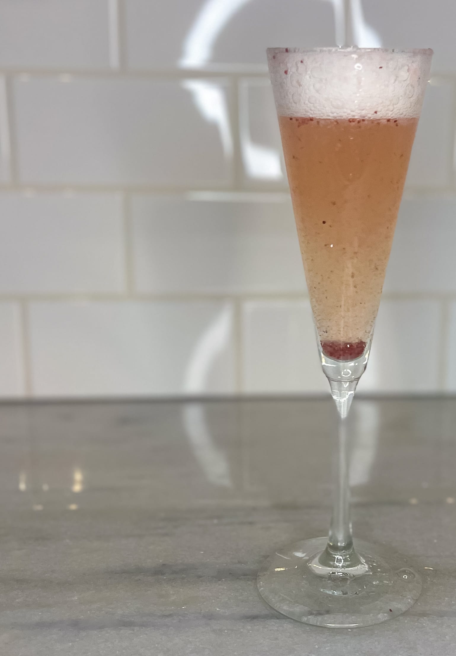 strawberry vodka prosecco cocktail