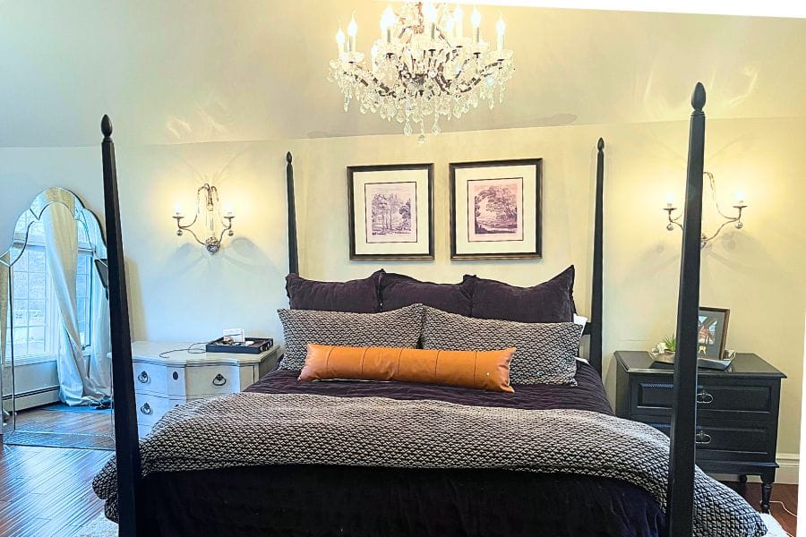 bedroom cleaning