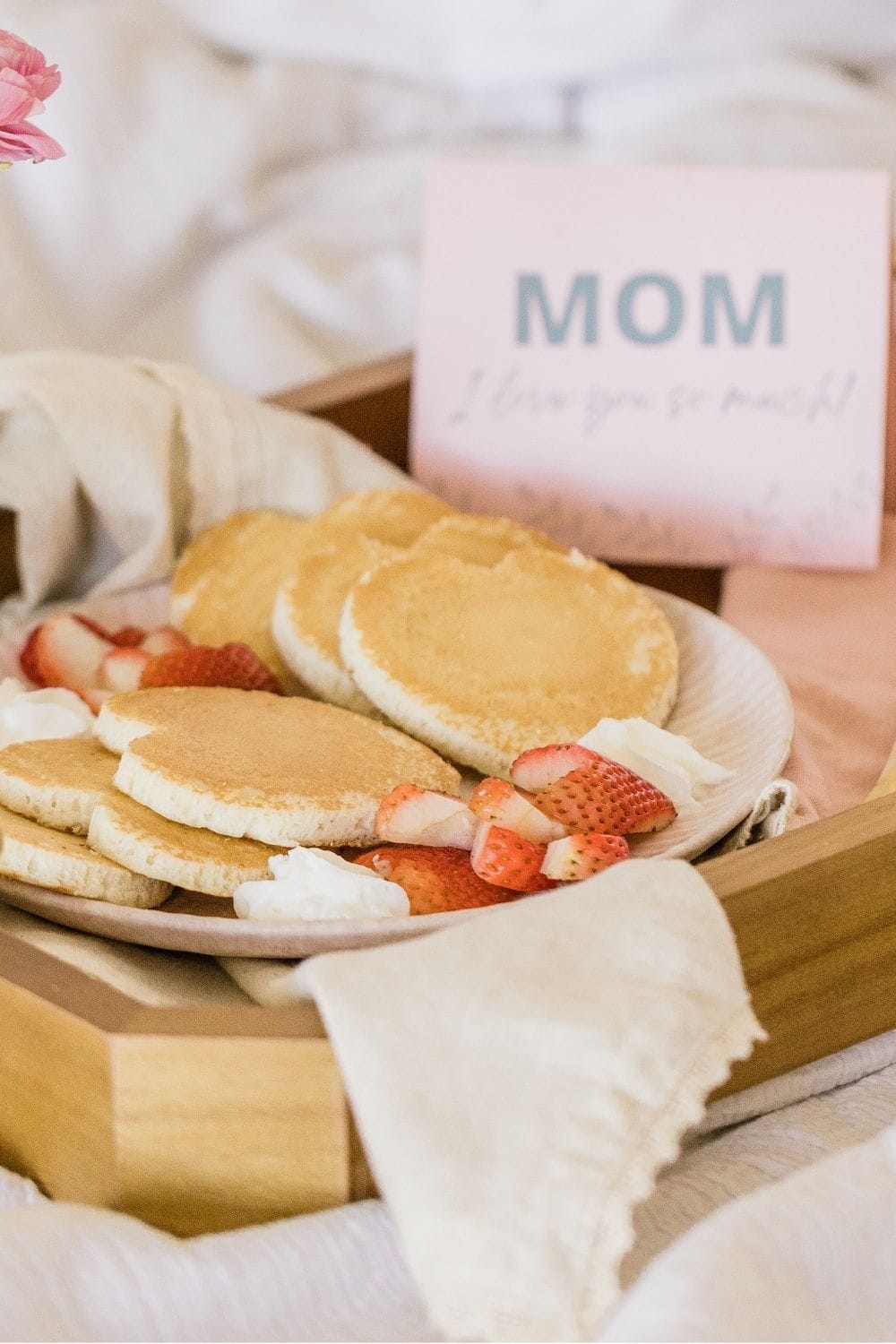 What to give mom for mother's day