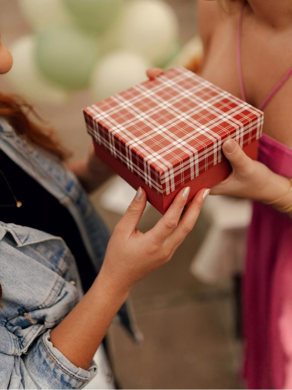holiday party host gift ideas