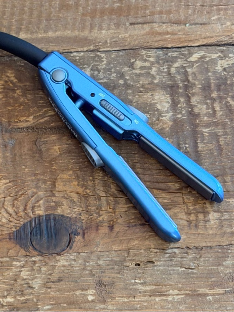 mini hair straightener