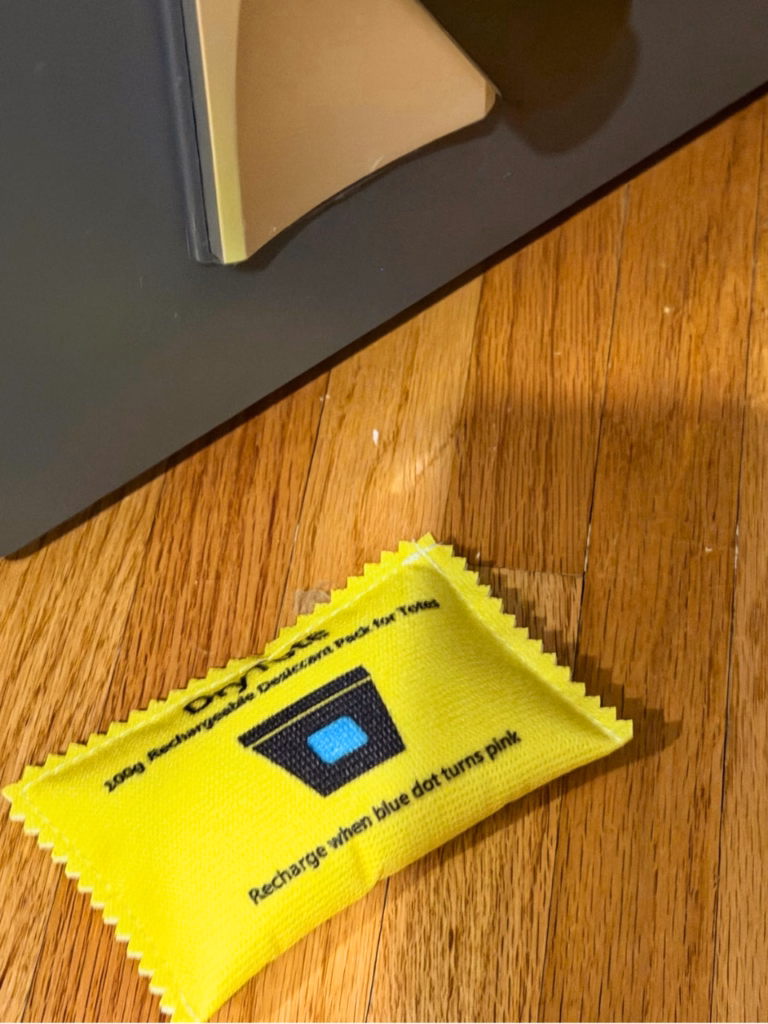 Dry Rechargeable Safe Bag for Moisture